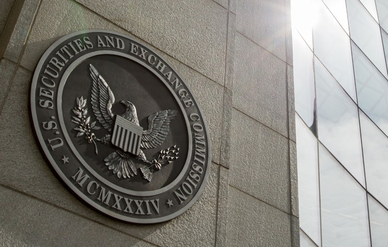 SEC Revives Claw Back Rule for Executive Compensation